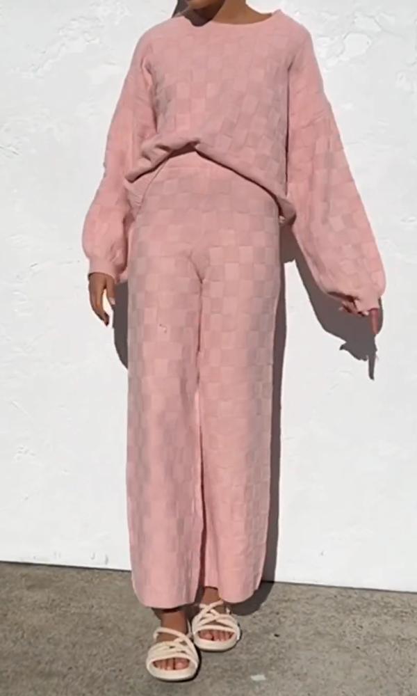 Women's Comfortable Top And Pants Two-Piece Set